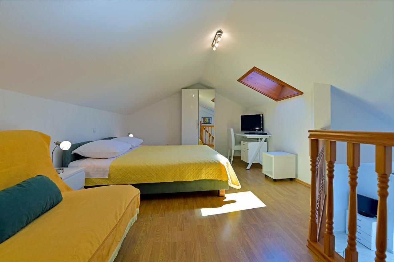 Apartments Tamara Hvar Town Exterior photo